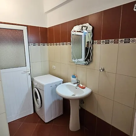 Evans Apartment