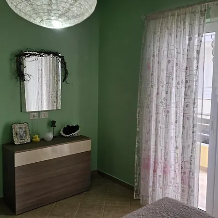 Evans Apartment Sarande