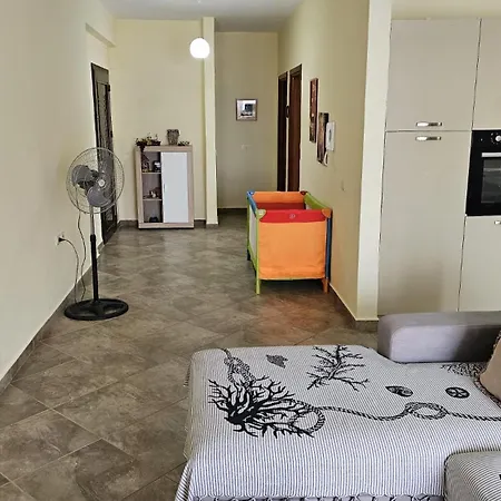 Evans Apartment